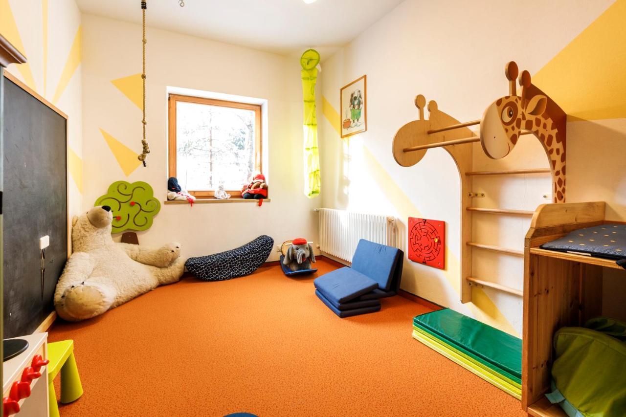 Djh Jugendherberge Oberstdorf - Membership Required! Экстерьер фото
